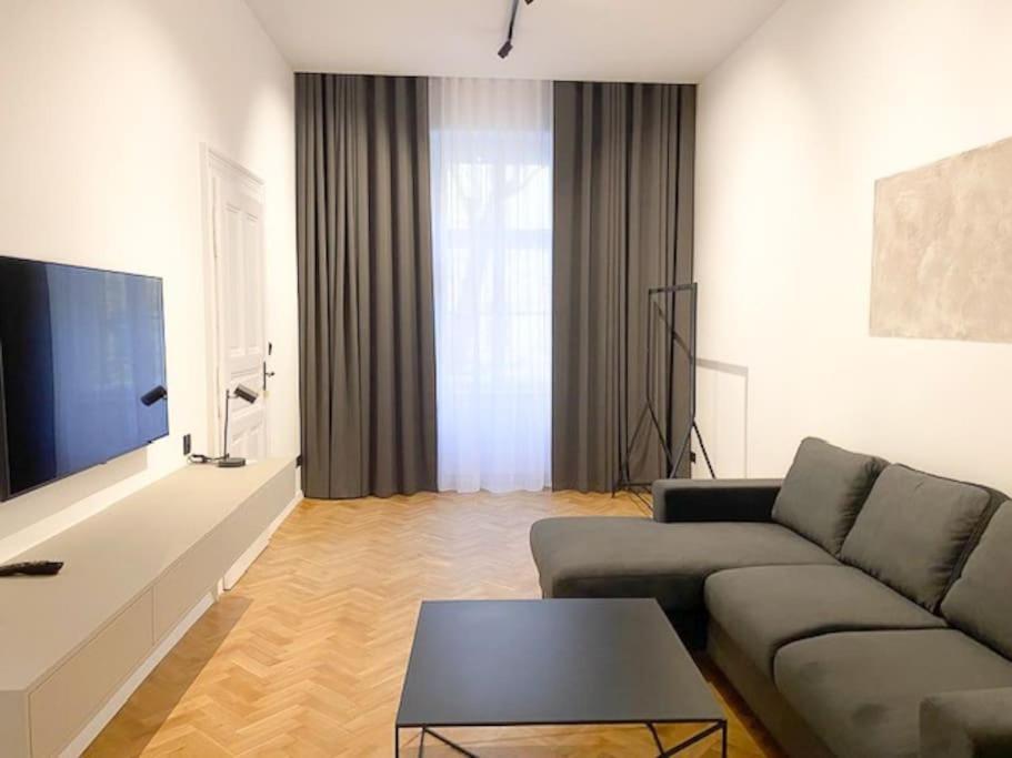 Capitol Deluxe Apartment 布拉格 外观 照片